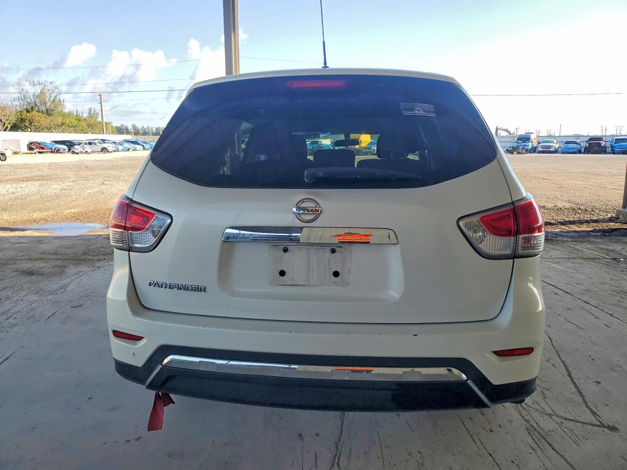NISSAN PATHFINDER 2014 — 7