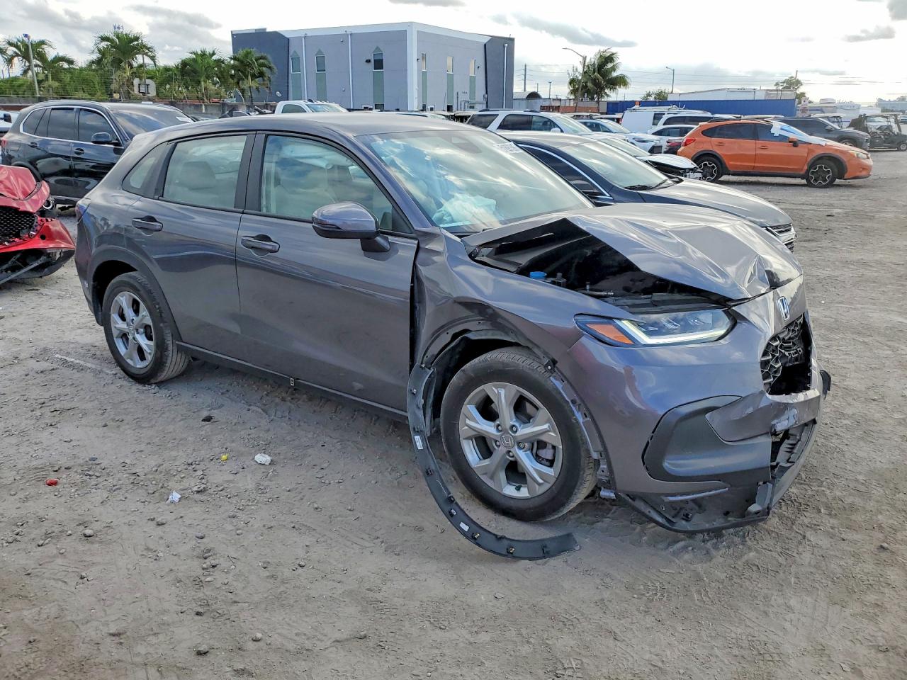 HONDA HR-V 2025 — 5