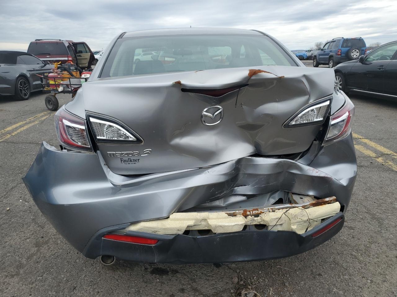 MAZDA 3 2011 — 7