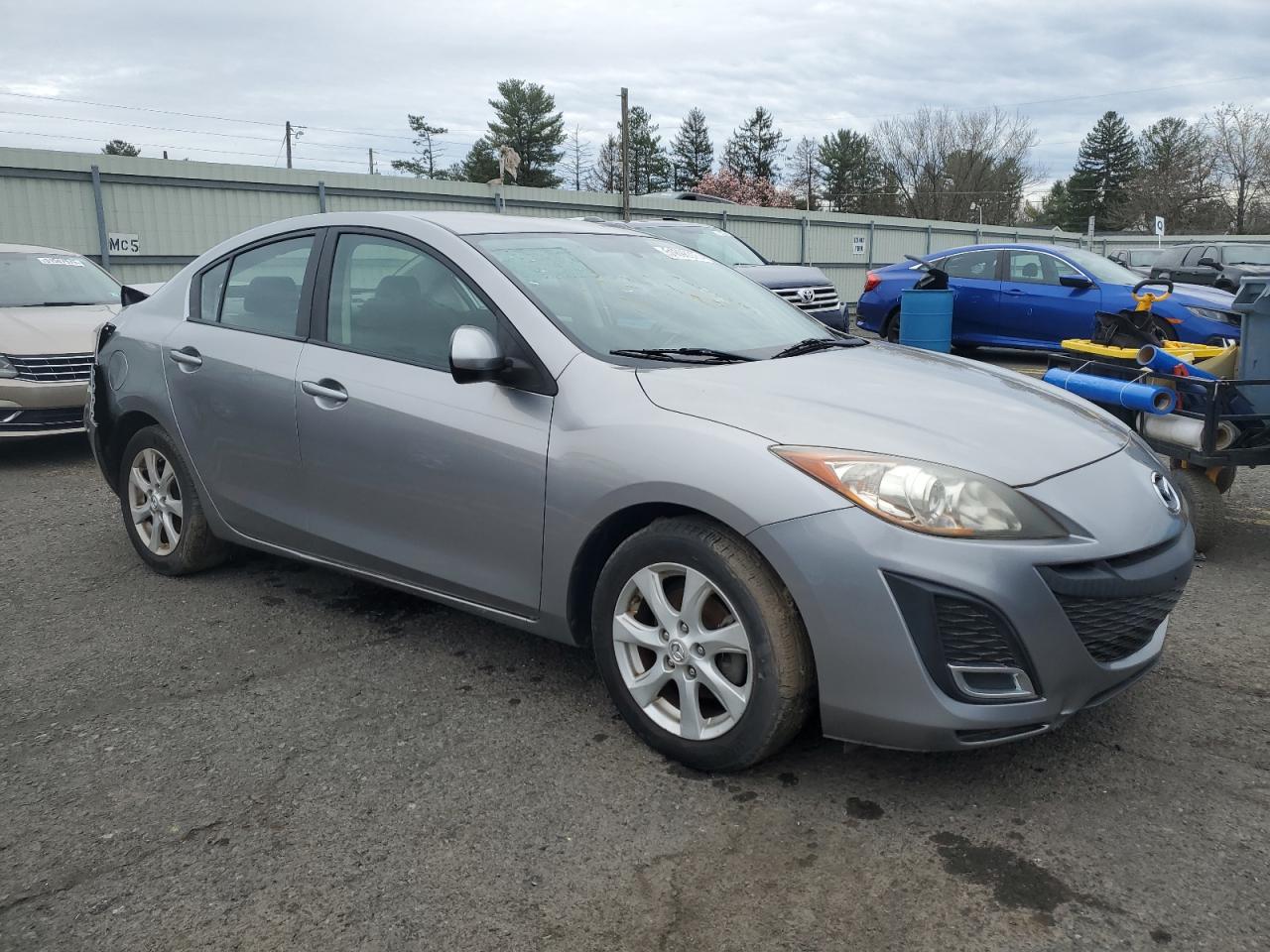 MAZDA 3 2011 — 5