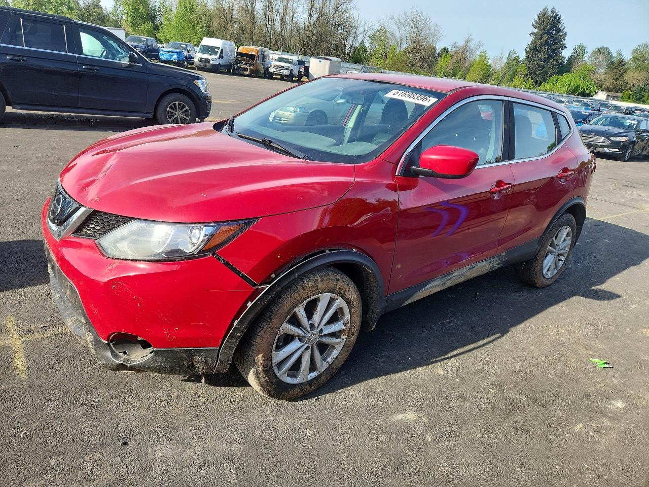 NISSAN ROGUE SPORT 2018 — 2