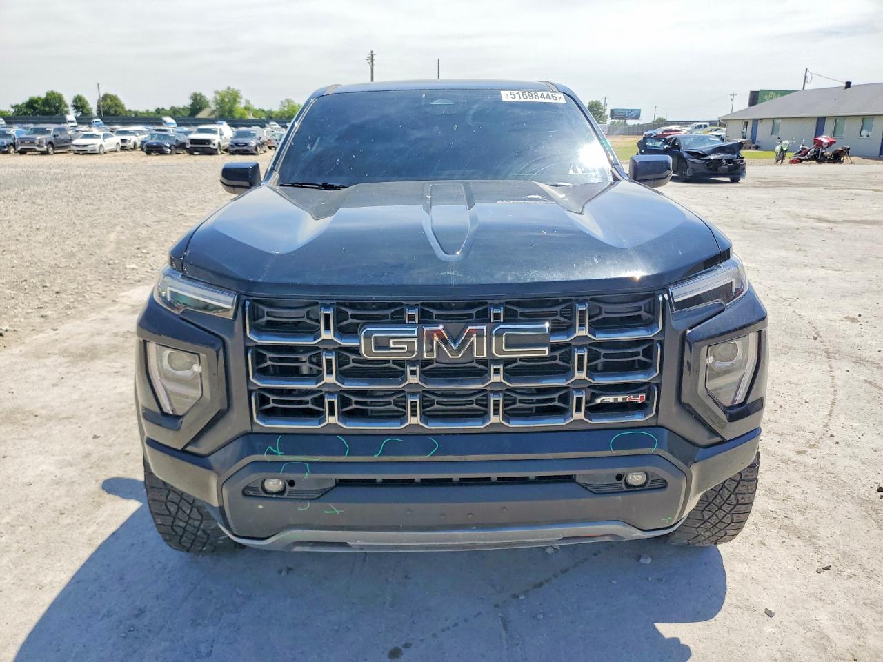 GMC CANYON 2024 — 6