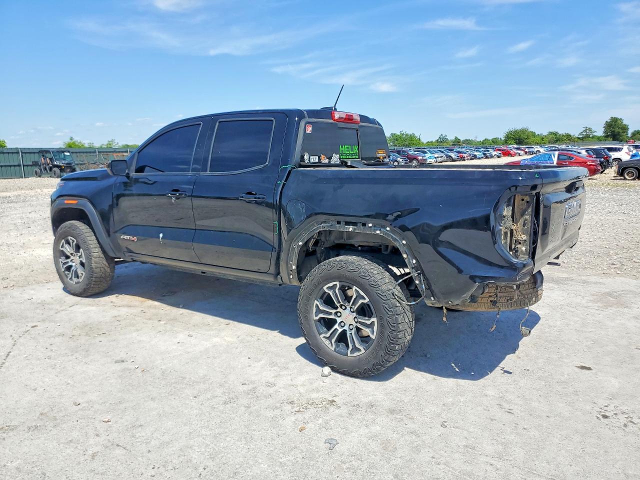 GMC CANYON 2024 — 3