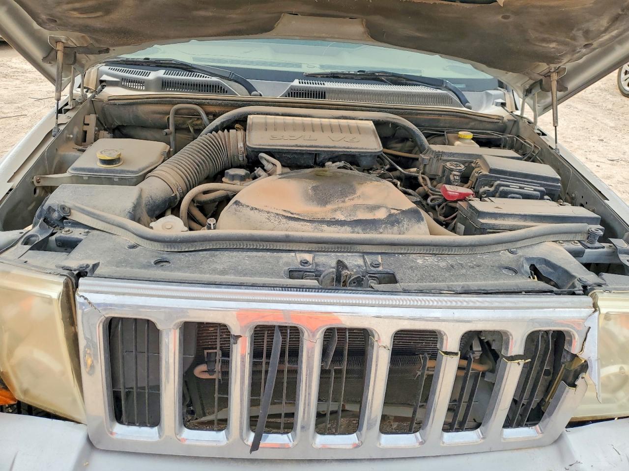 JEEP COMMANDER 2007 — 13