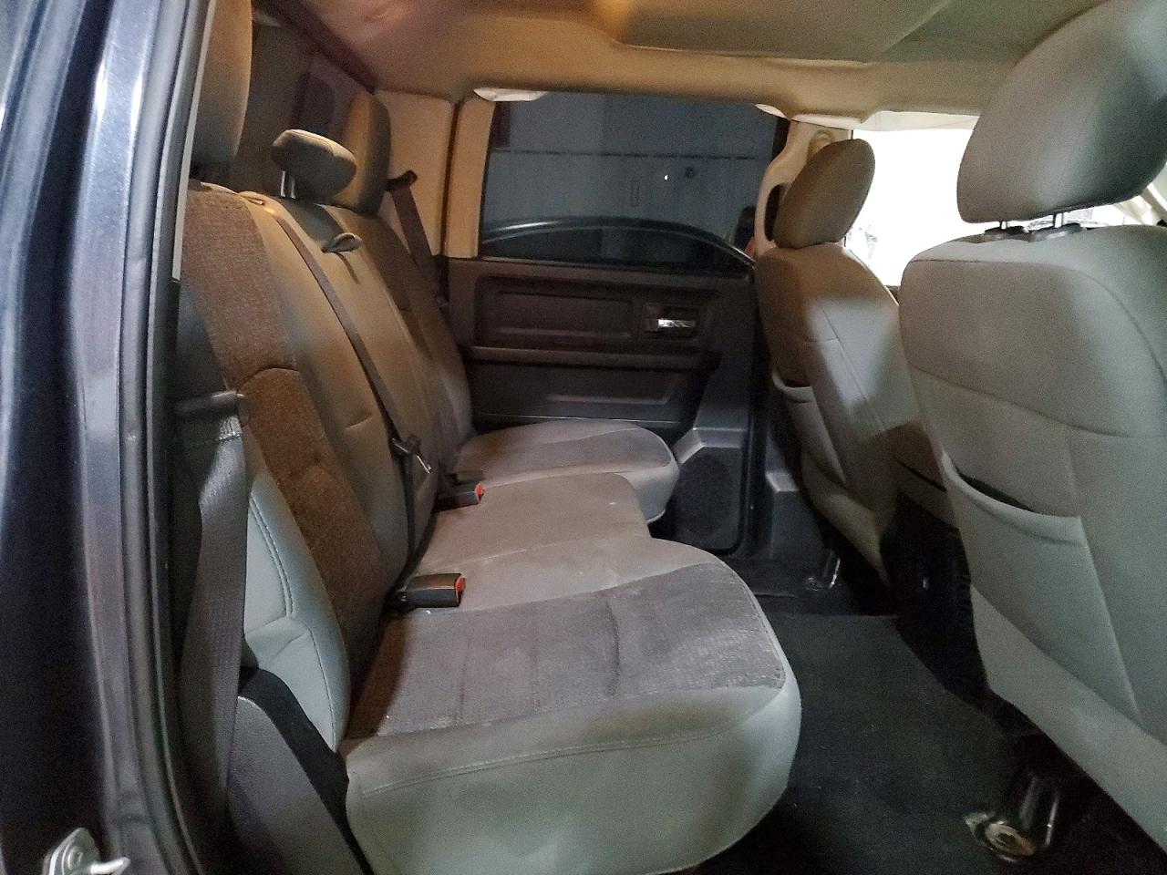 RAM 1500 2016 — 11