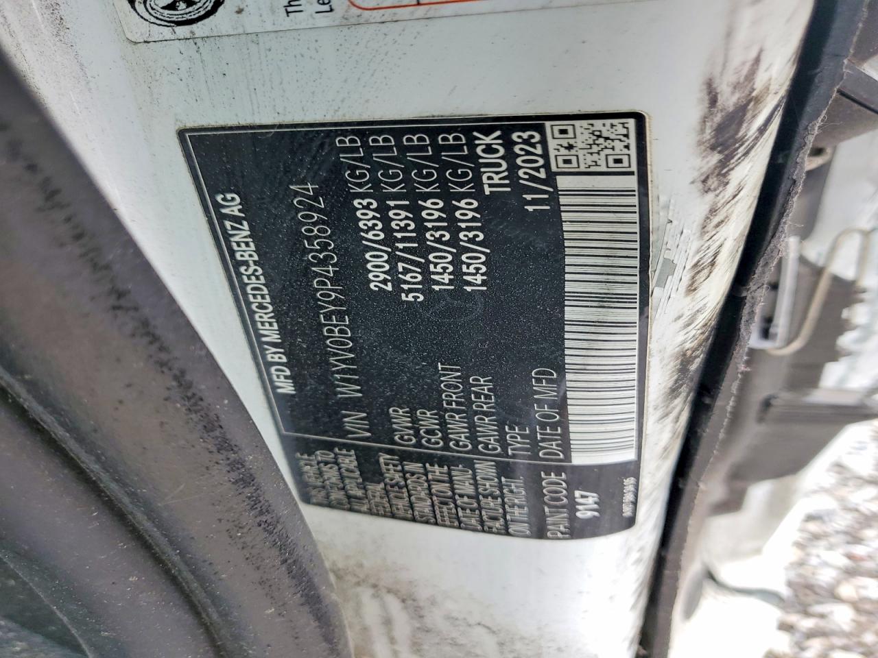 MERCEDES BENZ METRIS 2023 — 14