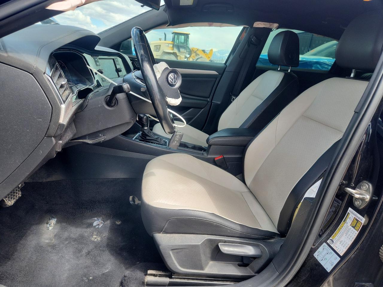VOLKSWAGEN JETTA 2019 — 8