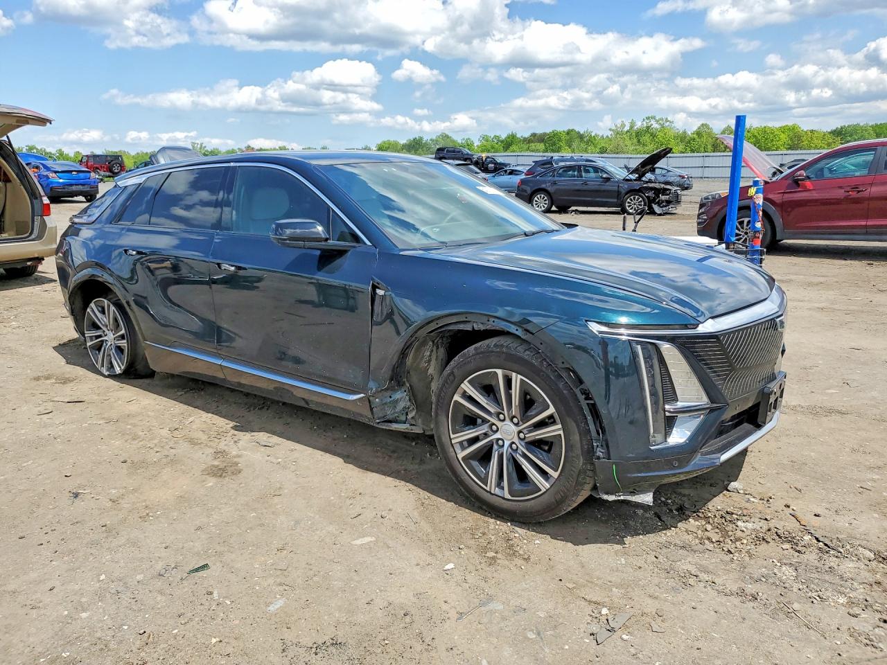 2024 CADILLAC LYRIQ LUXURY