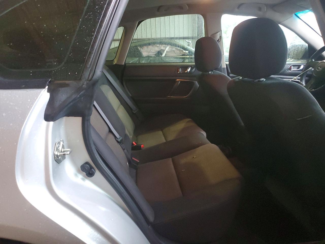 SUBARU LEGACY 2005 — 11