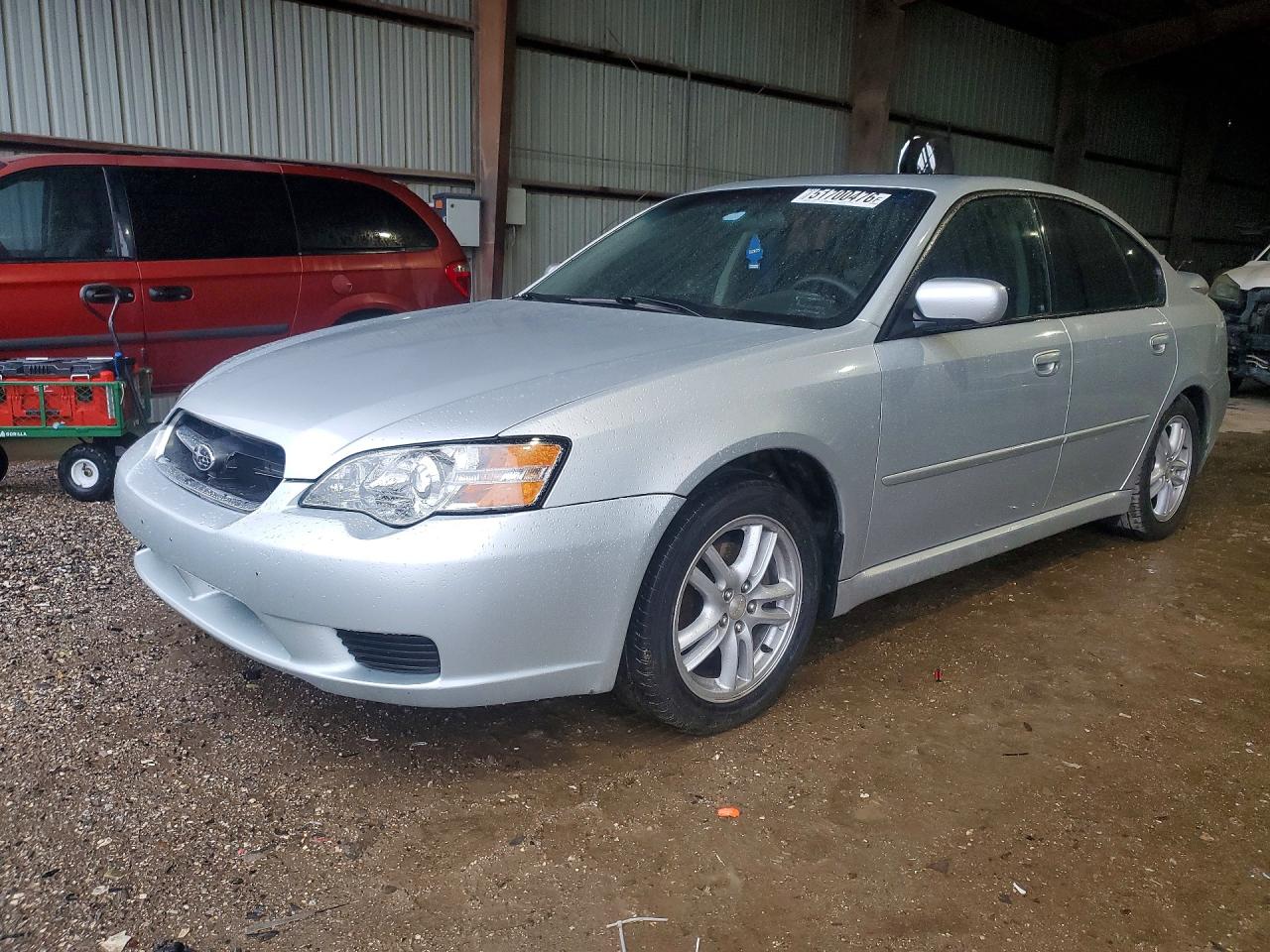 SUBARU LEGACY 2005 — 2
