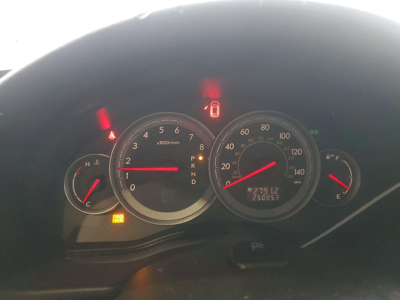 SUBARU LEGACY 2005 — 10