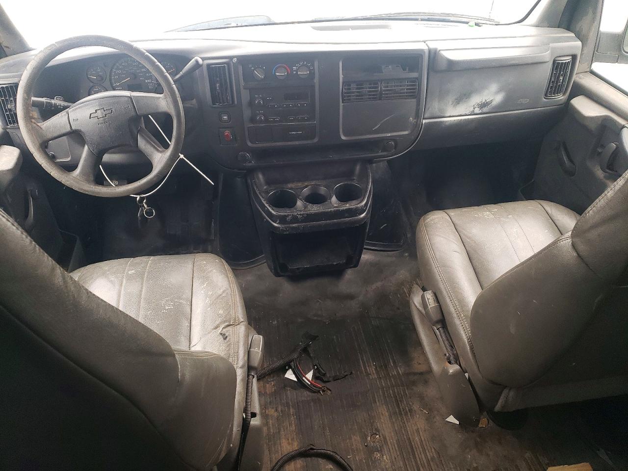 CHEVROLET EXPRESS 1500 2006 — 9