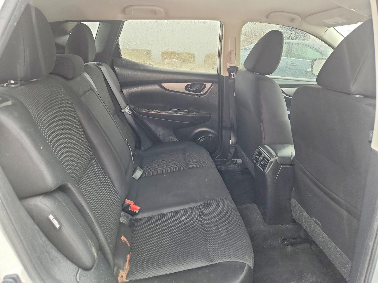 NISSAN ROGUE SPORT 2021 — 12