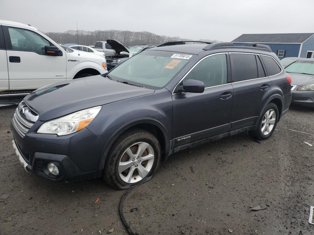 SUBARU OUTBACK 2013 — 2