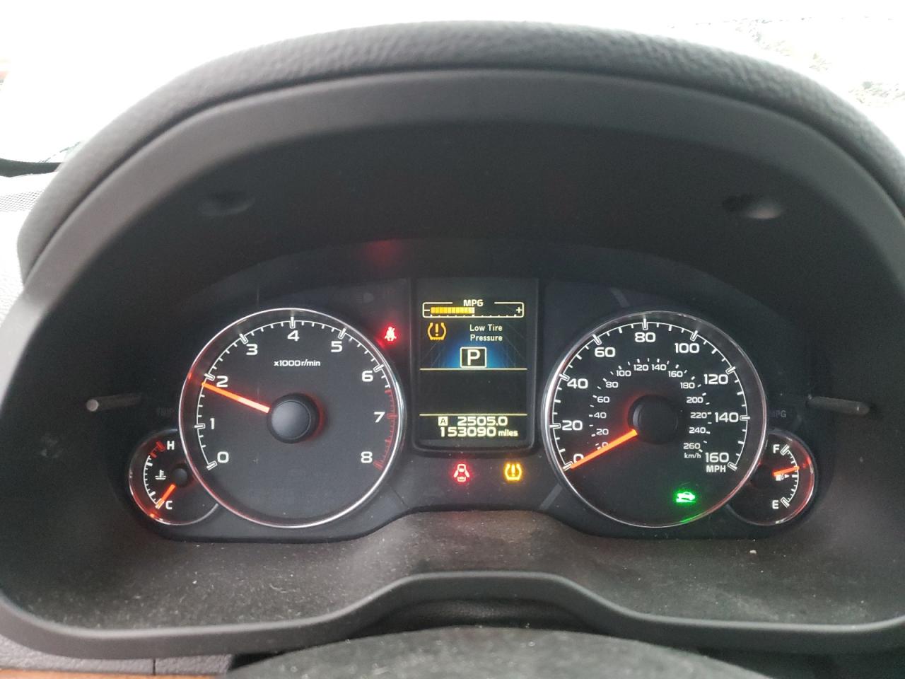 SUBARU OUTBACK 2013 — 10