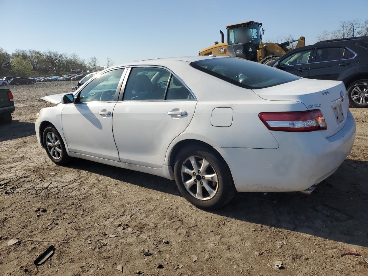 TOYOTA CAMRY 2010 — 3