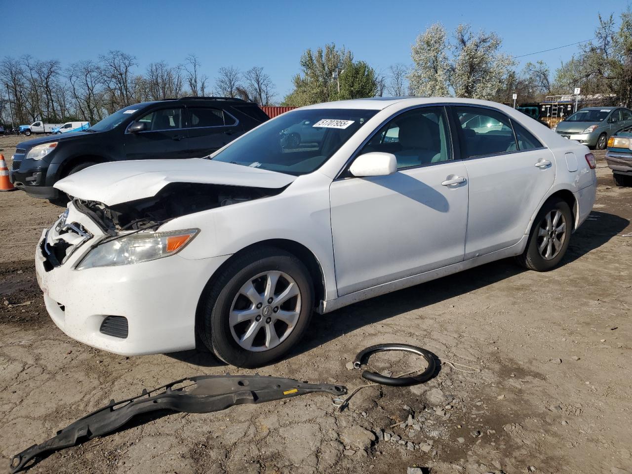 2010 TOYOTA CAMRY SE