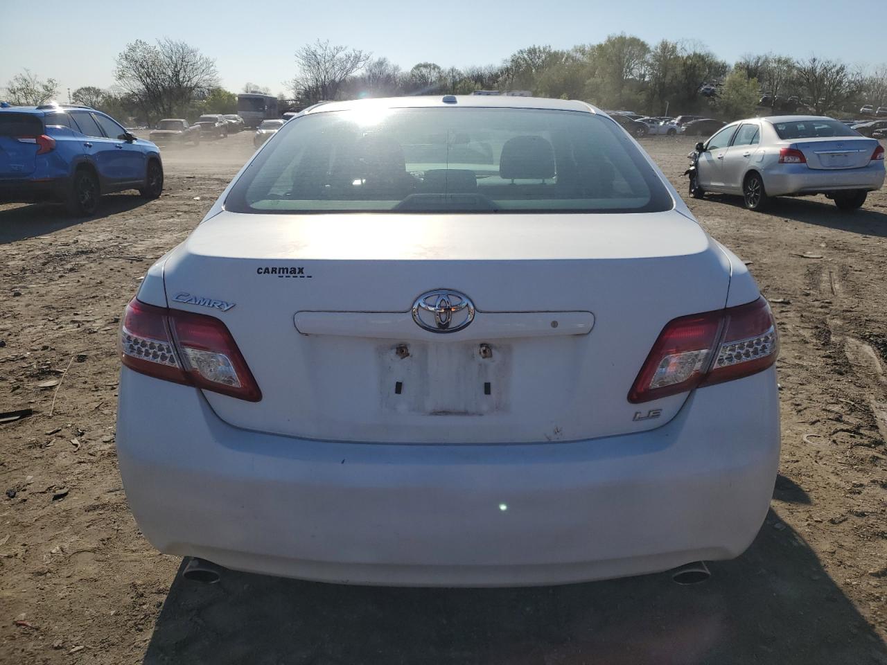 TOYOTA CAMRY 2010 — 7