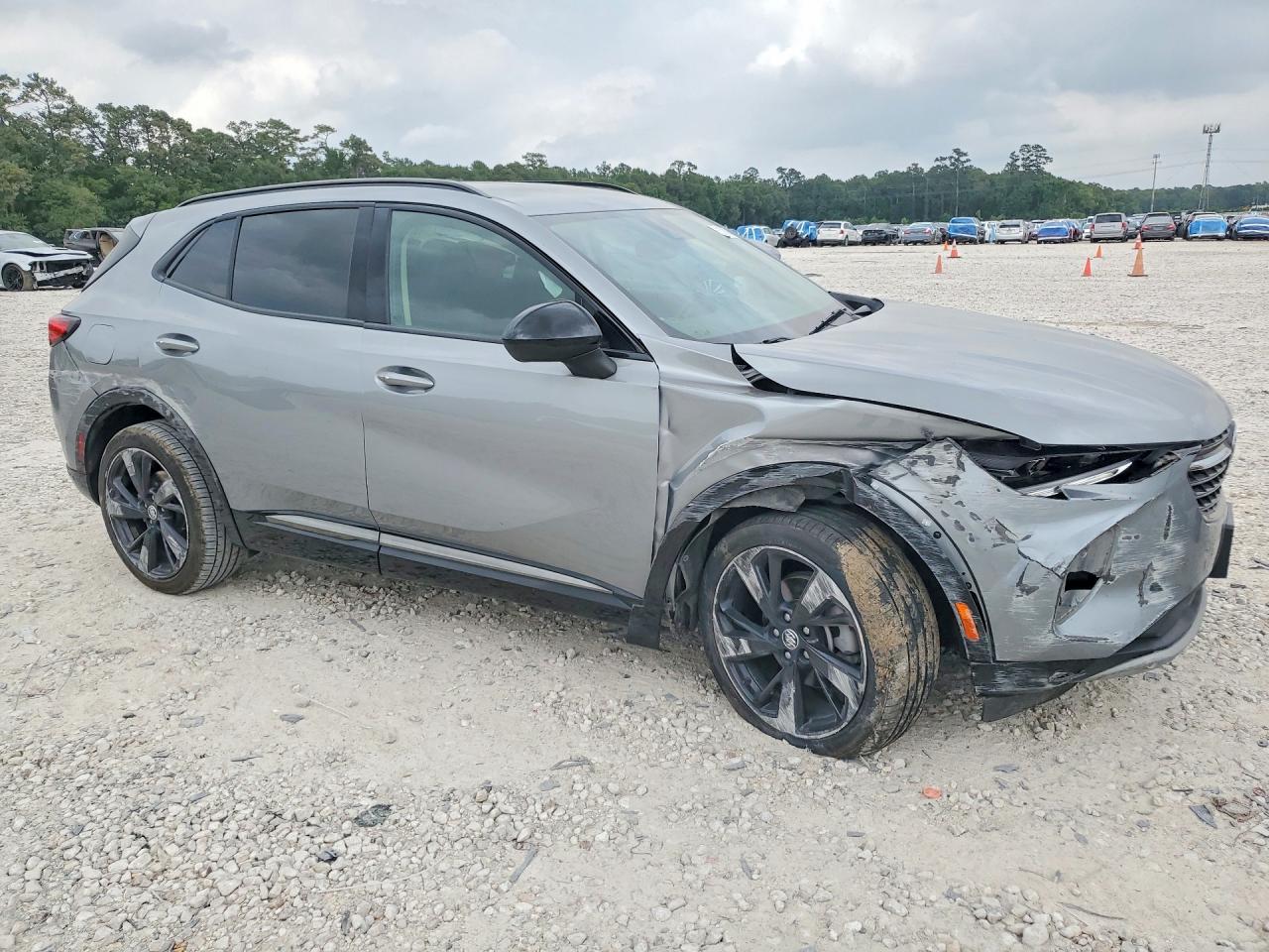 BUICK ENVISION 2023 — 5