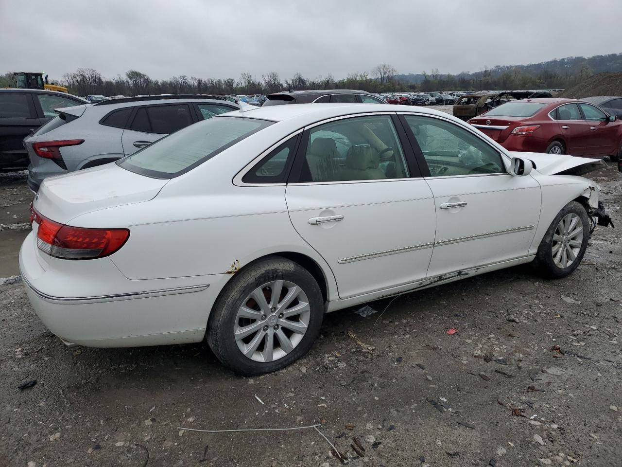 HYUNDAI AZERA 2009 — 4