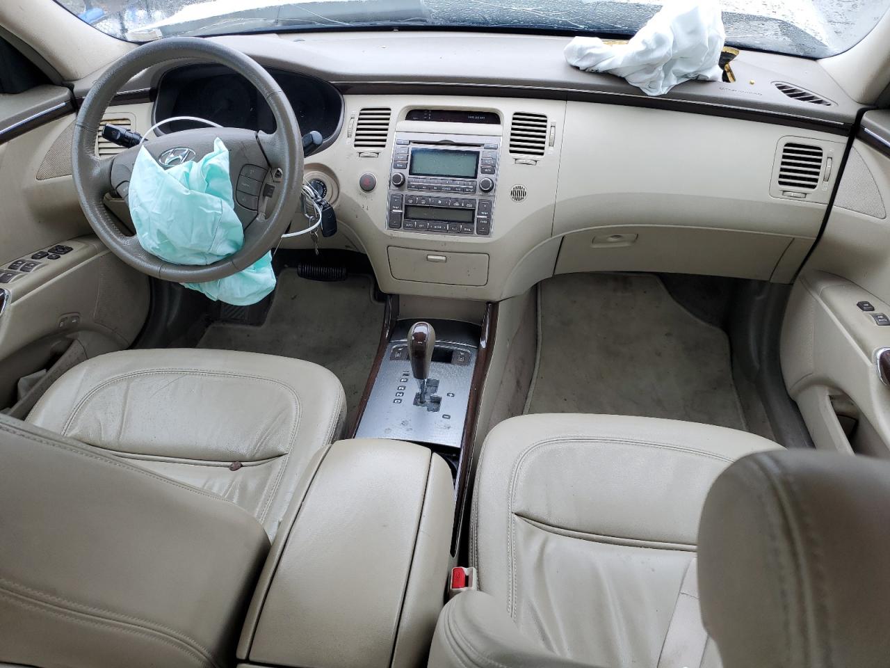 HYUNDAI AZERA 2009 — 9