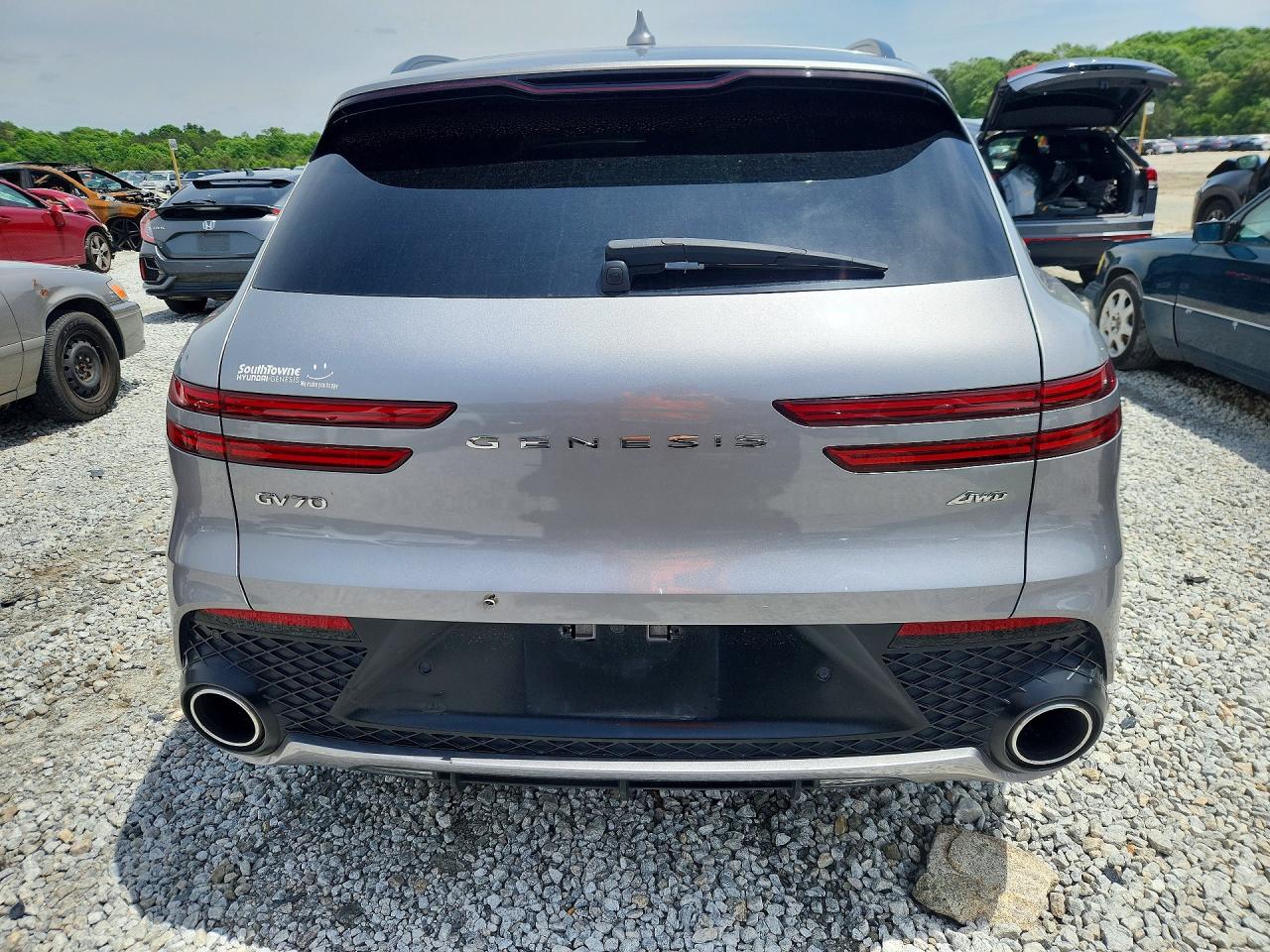 GENESIS GV70 2023 — 7