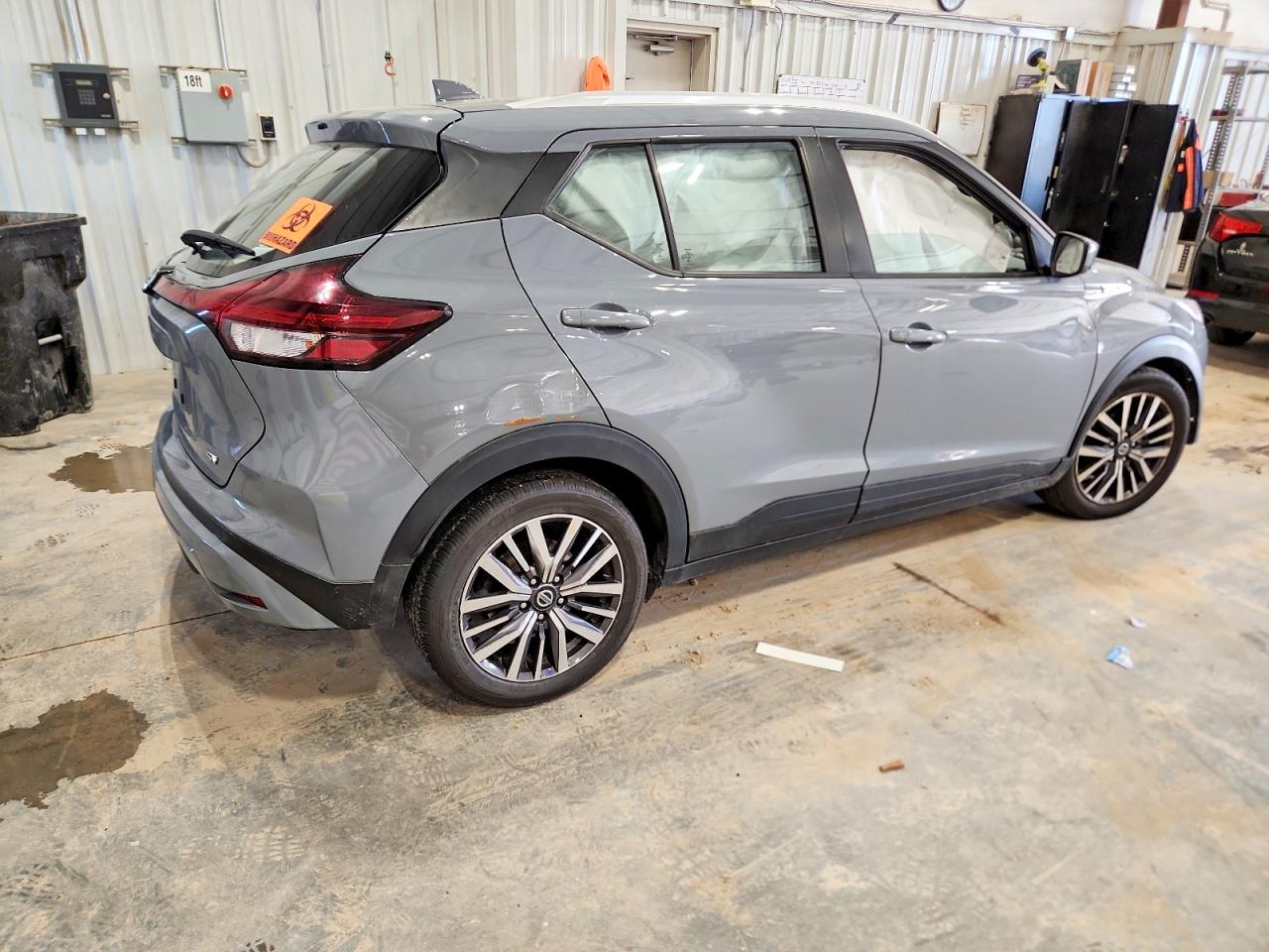 NISSAN KICKS 2021 — 5