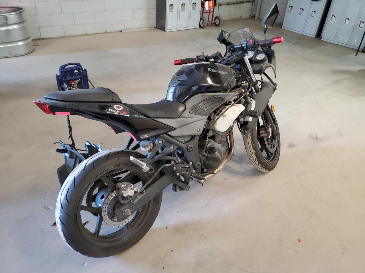 KAWASAKI EX250 2012 — 5