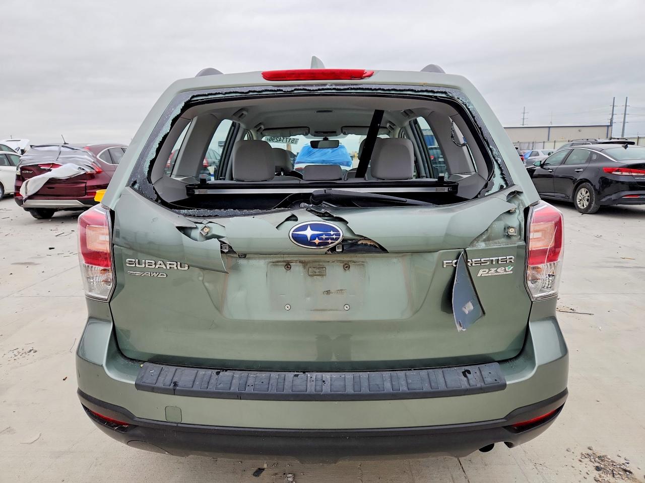 SUBARU FORESTER 2017 — 7