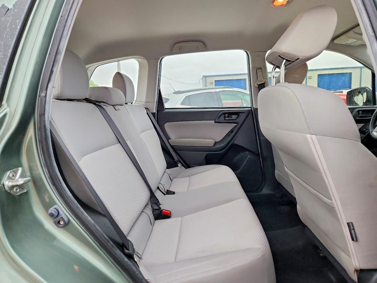 SUBARU FORESTER 2017 — 12