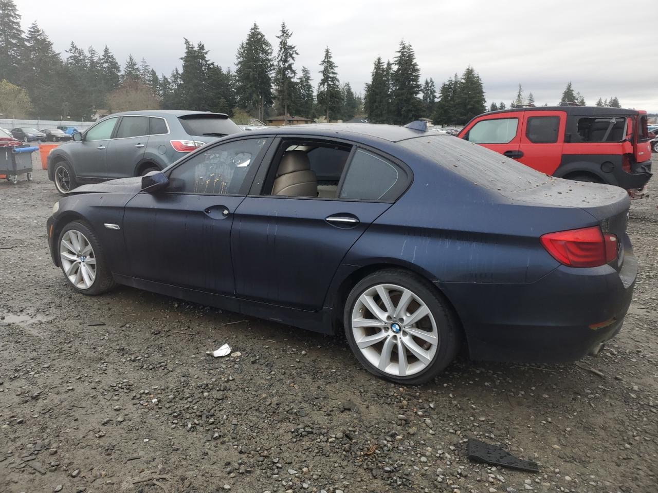 BMW 535 2011 — 3