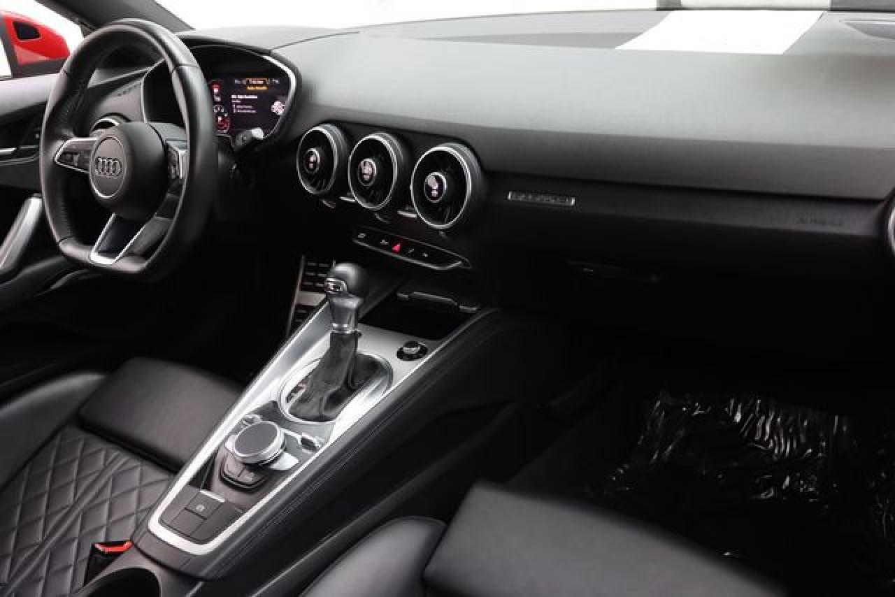 AUDI TT 2016 — 23