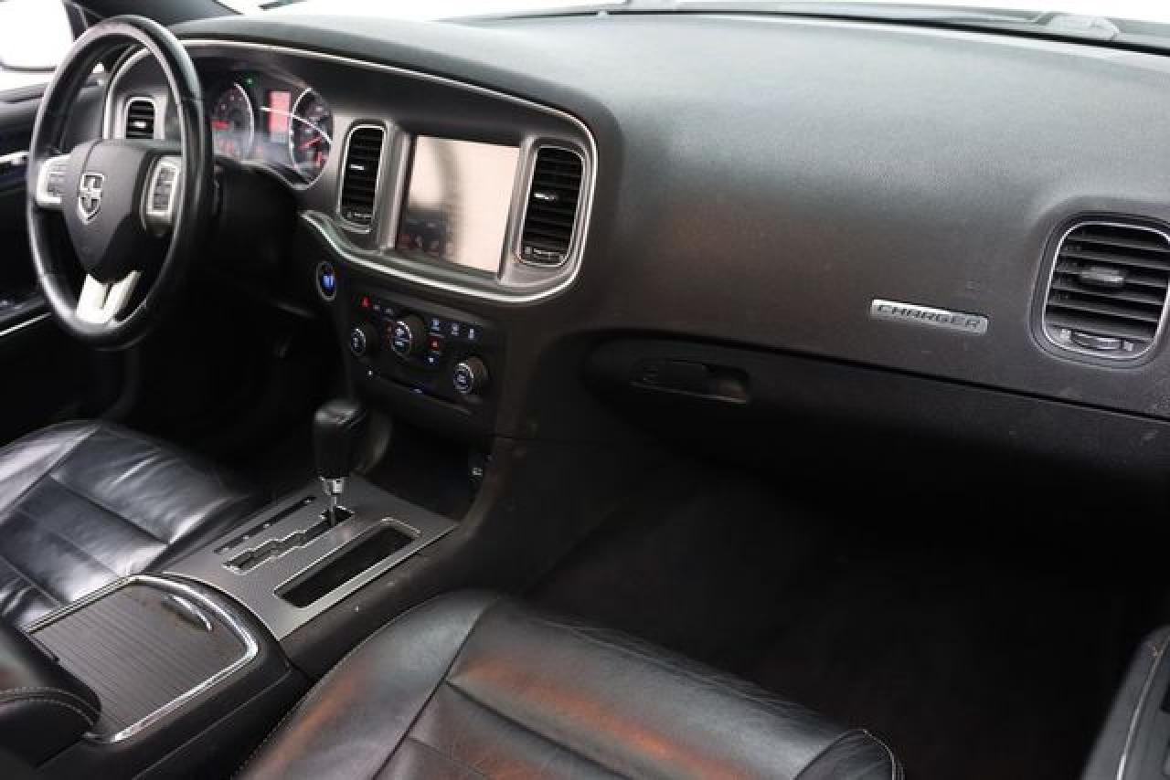 DODGE CHARGER 2011 — 23