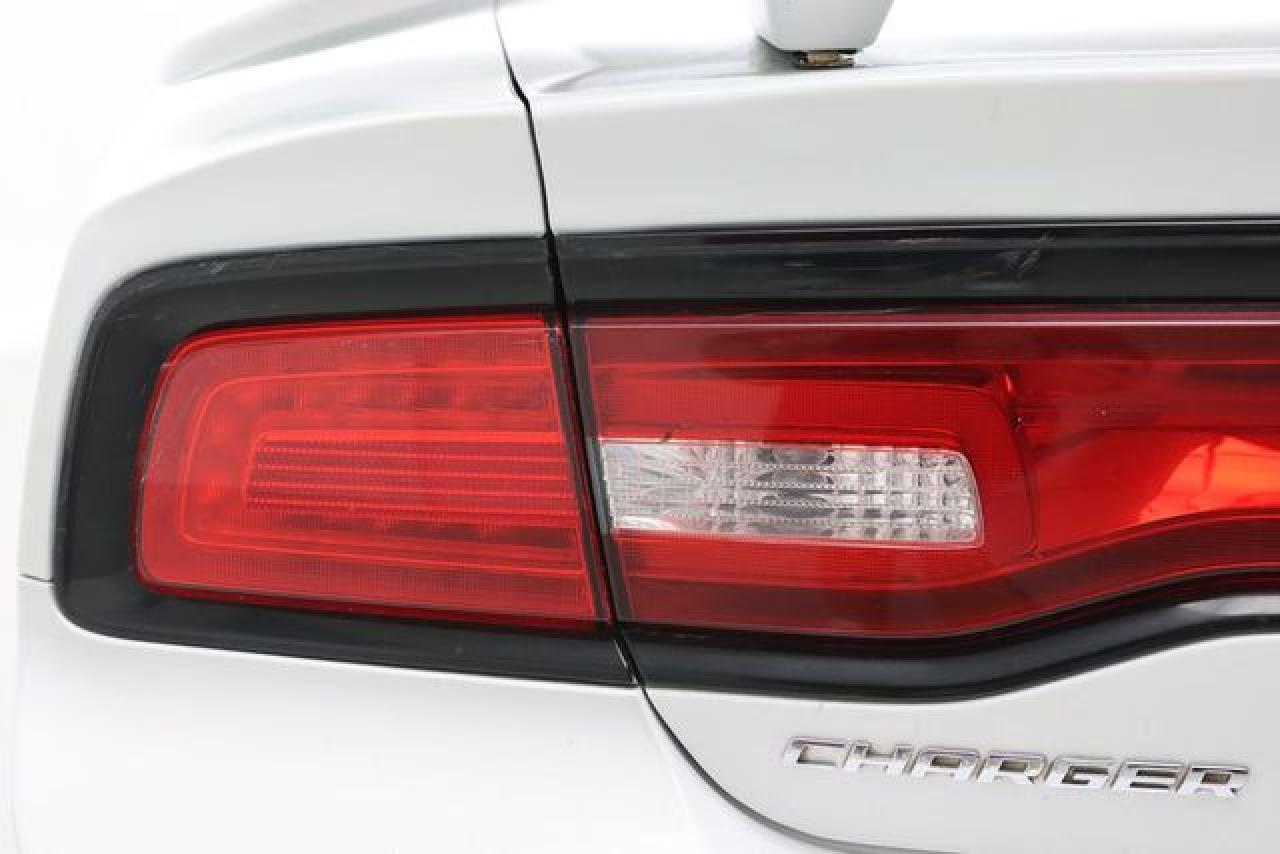 DODGE CHARGER 2011 — 14