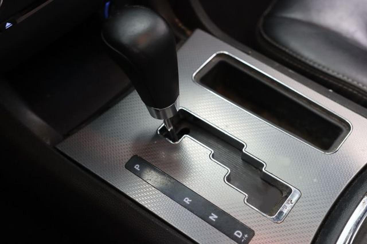 DODGE CHARGER 2011 — 33
