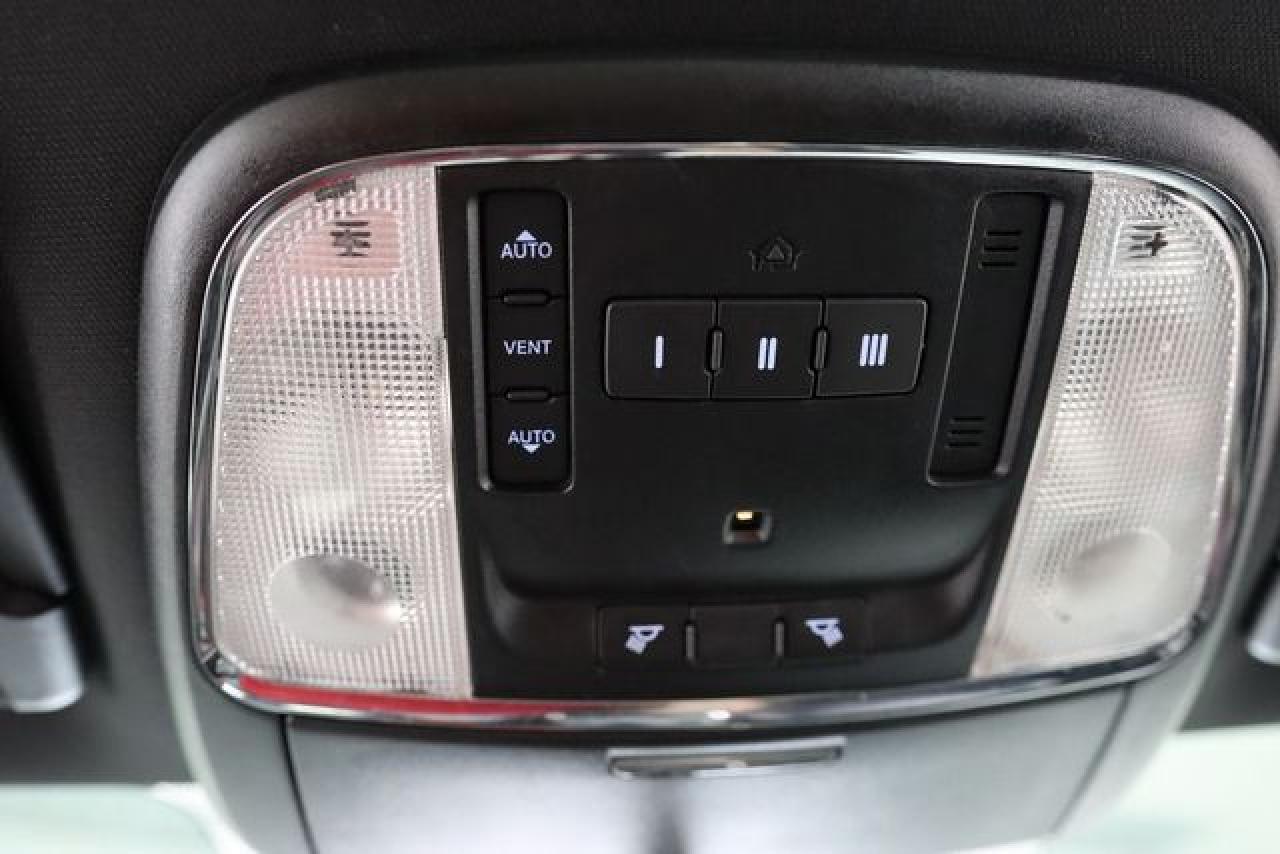 DODGE CHARGER 2011 — 35