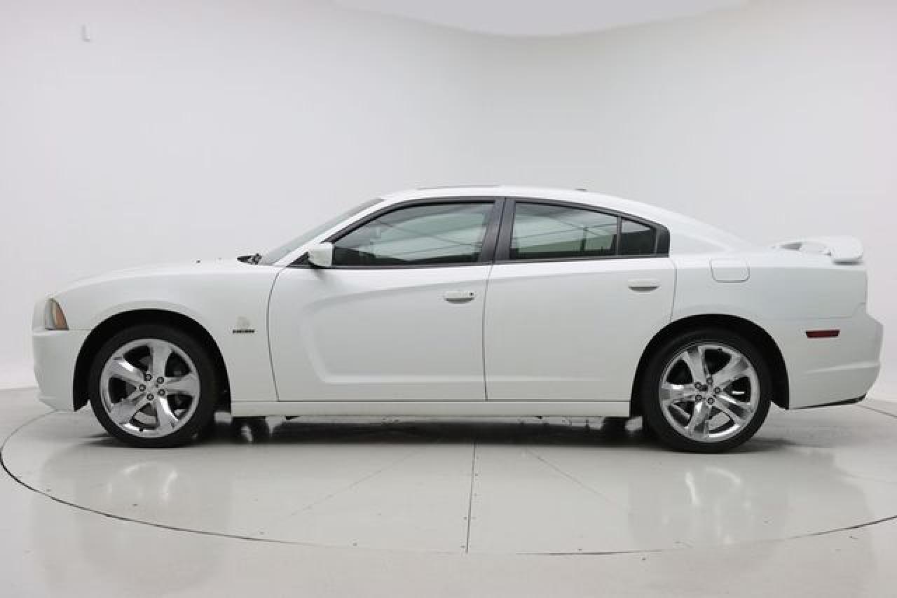 DODGE CHARGER 2011 — 18