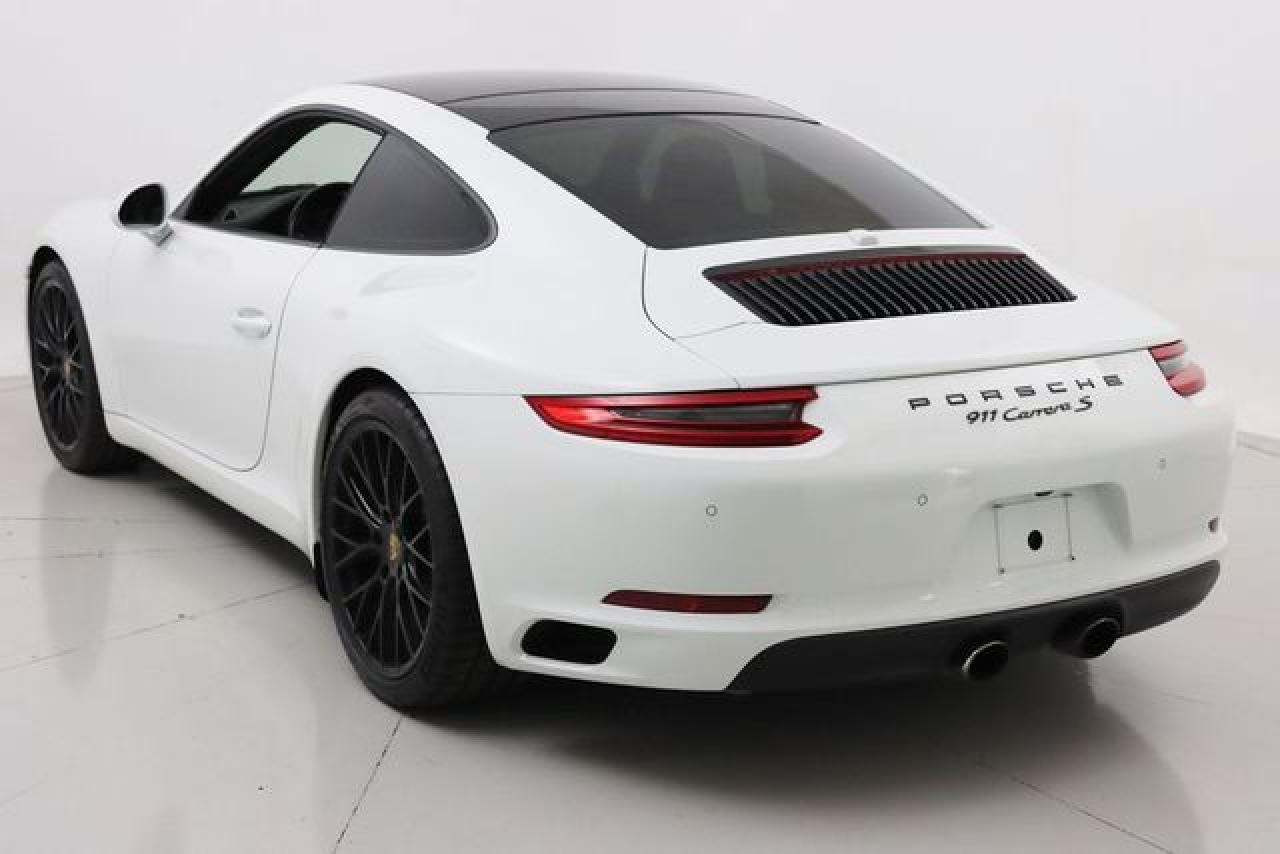 PORSCHE 911 2017 — 7