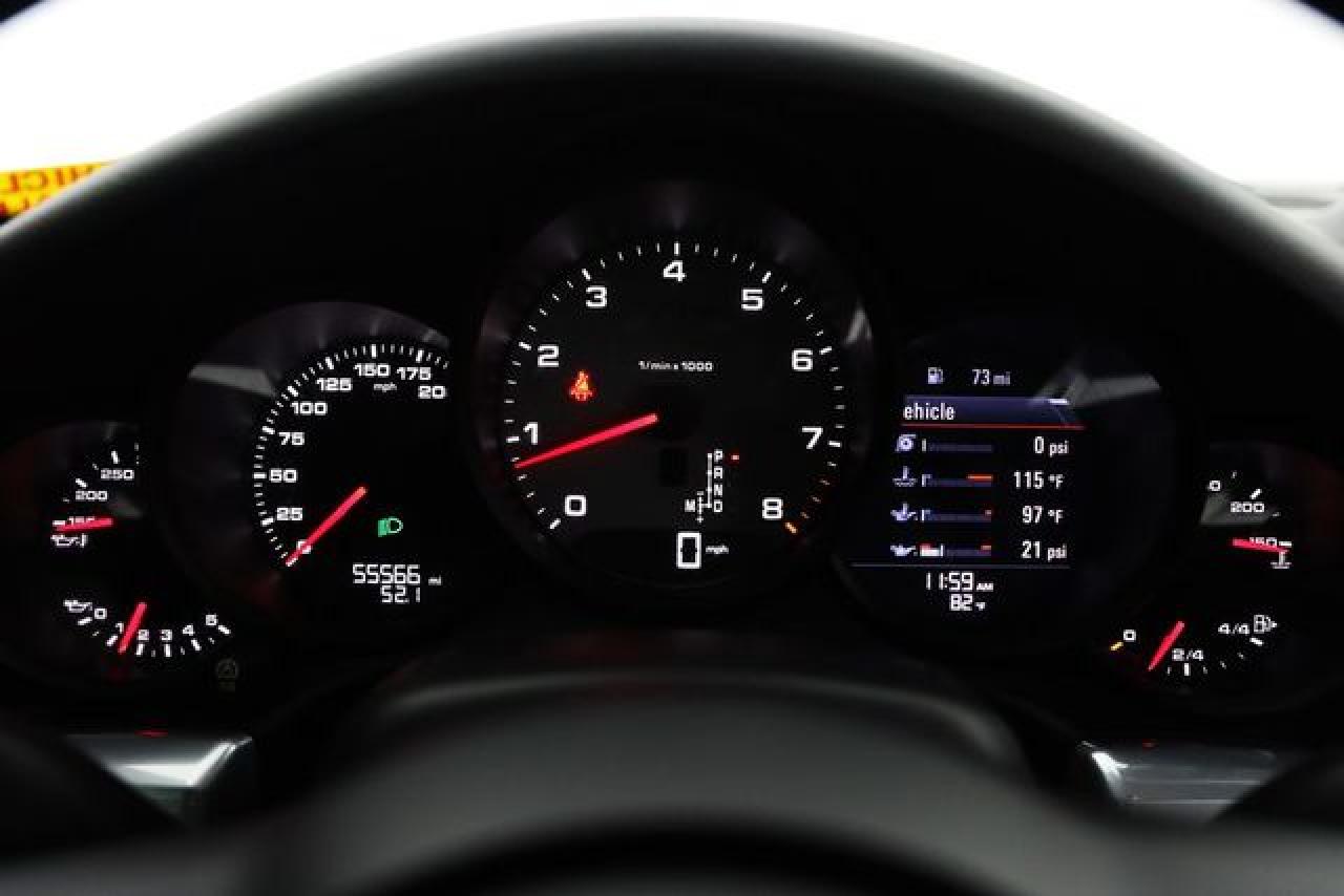 PORSCHE 911 2017 — 27