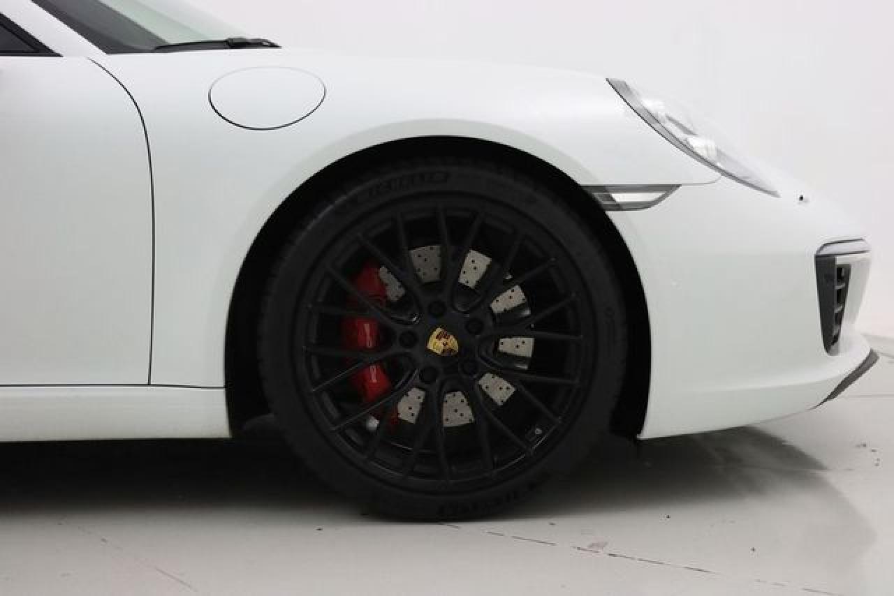PORSCHE 911 2017 — 14