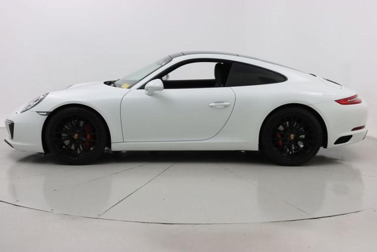 PORSCHE 911 2017 — 8