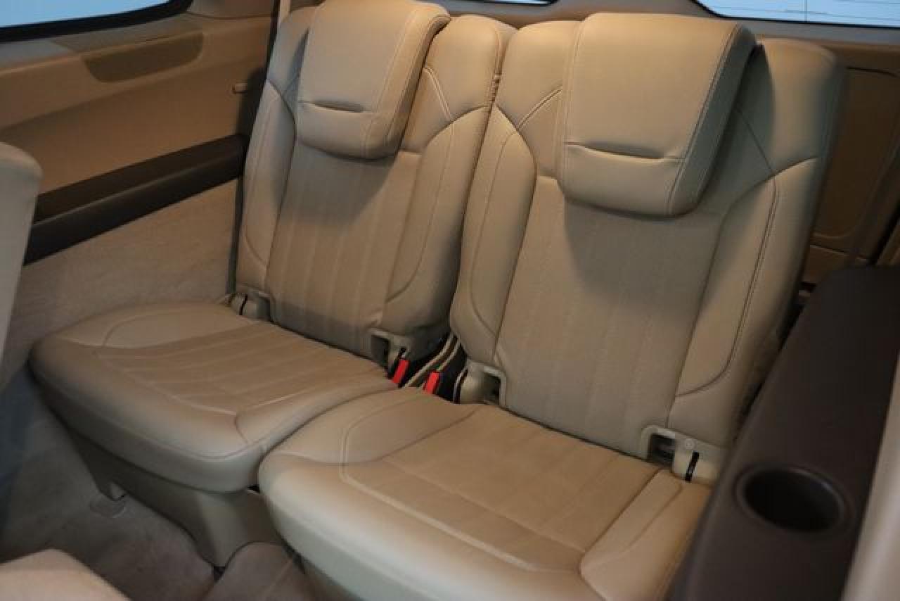 MERCEDES-BENZ GL 2016 — 48