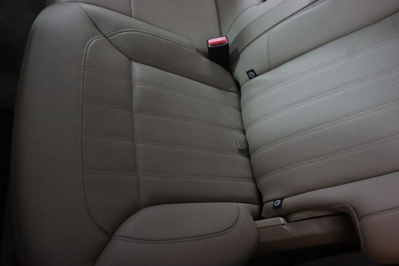 MERCEDES-BENZ GL 2016 — 47