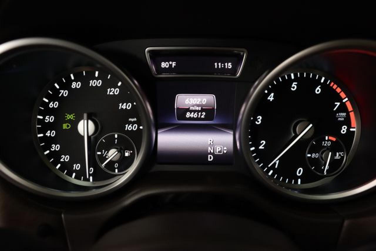 MERCEDES-BENZ GL 2016 — 34
