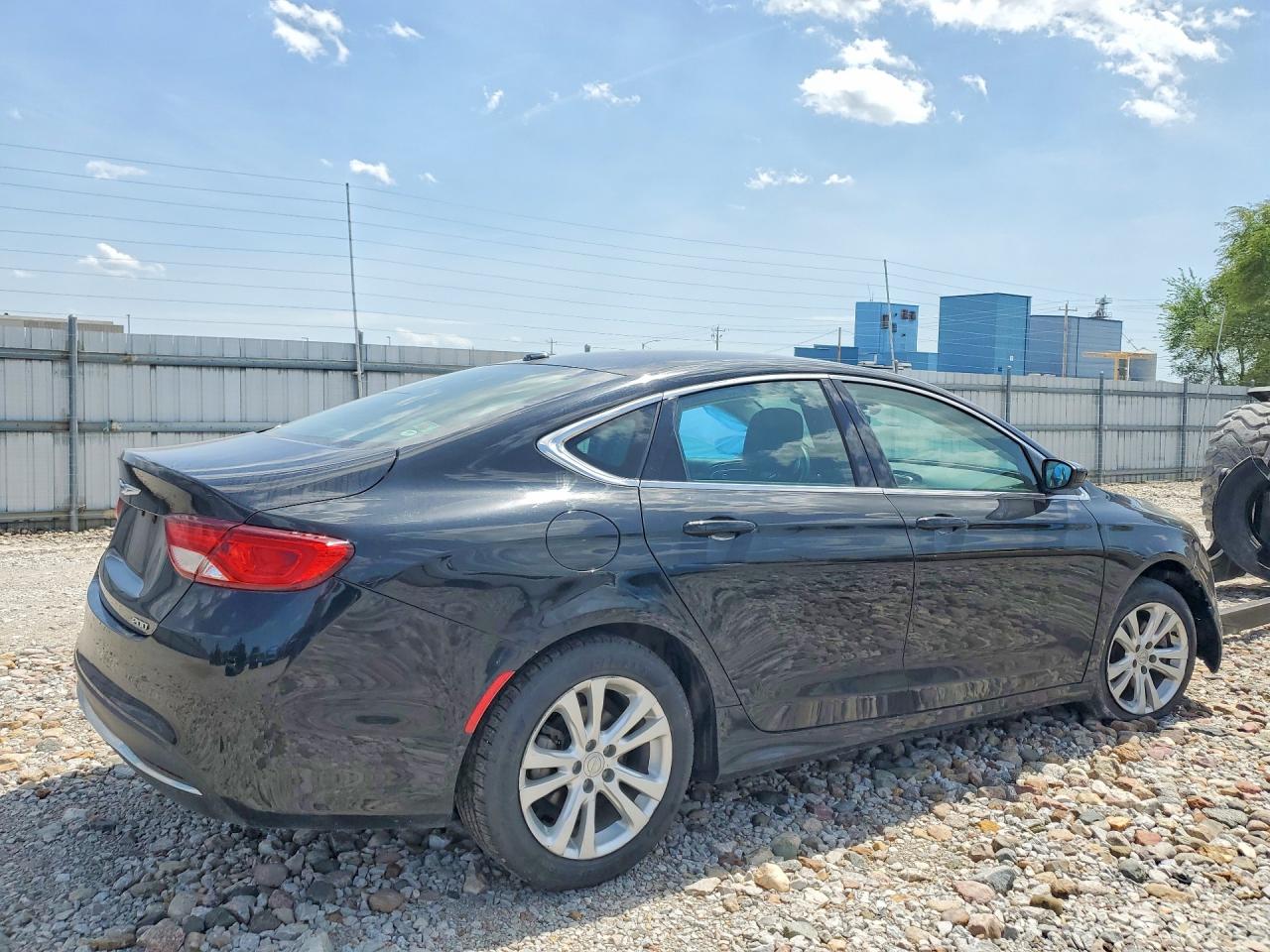 CHRYSLER 200 2015 — 4