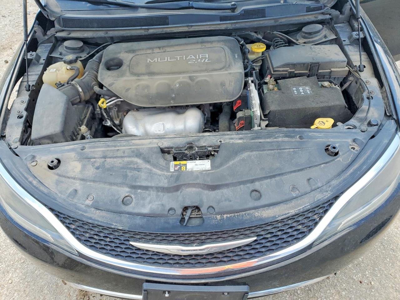 CHRYSLER 200 2015 — 12