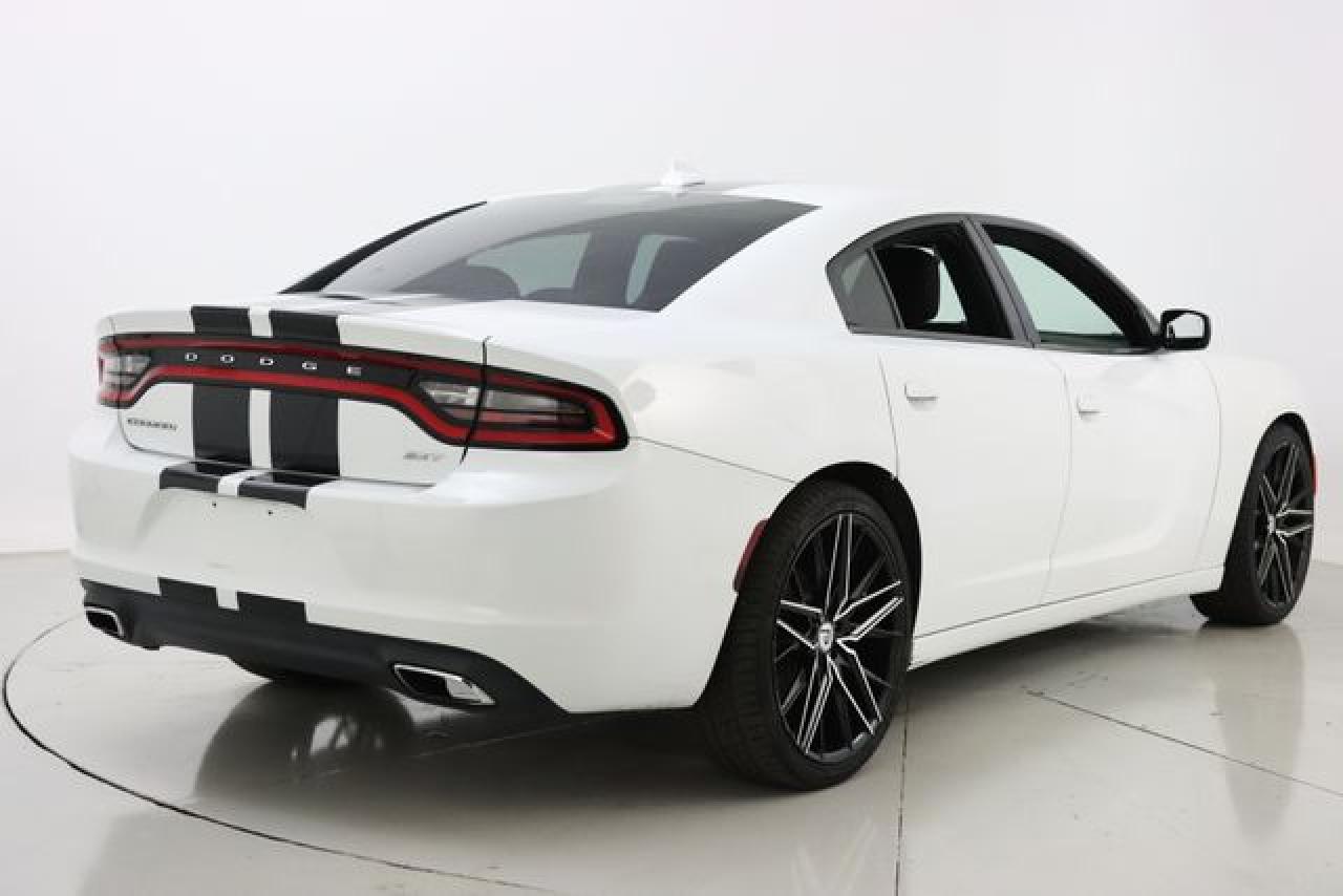2016 DODGE CHARGER SXT