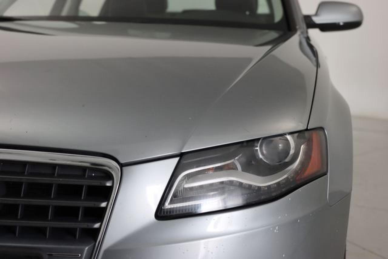 AUDI A4 2011 — 12