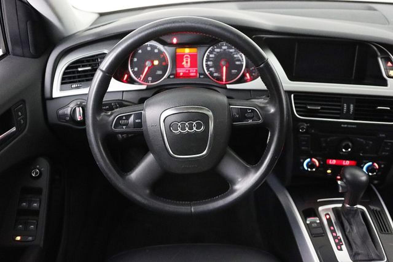 AUDI A4 2011 — 29