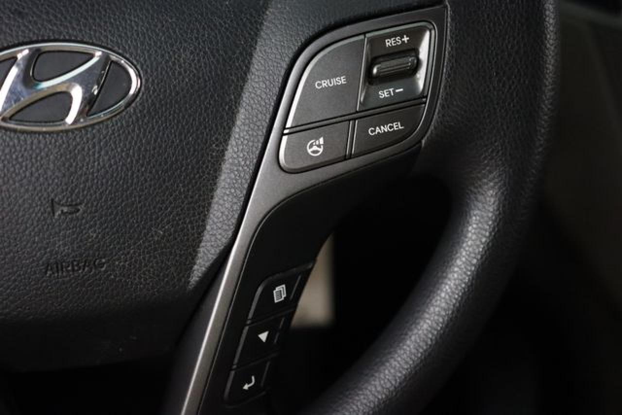 HYUNDAI SANTA FE SPORT 2014 — 31